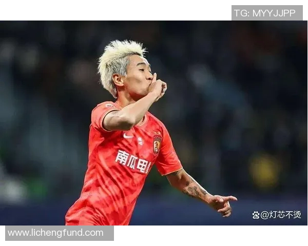 中国足球新星高燃崭露头角展现无限潜力成未来希望之星